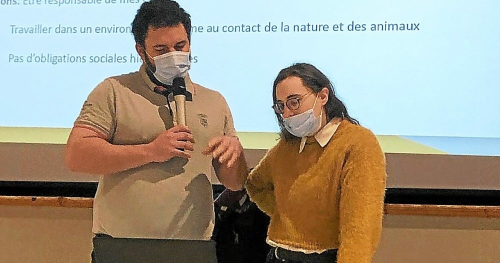 gweltaz le berrigaud et charlene hery ont presente - Actualités