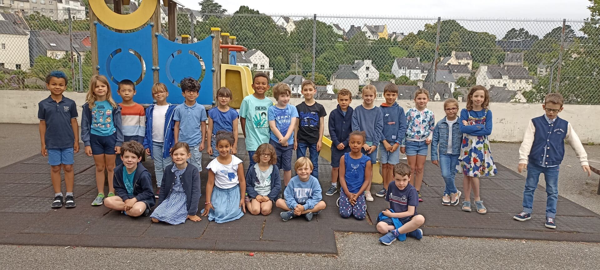 1688142612976 - L'école