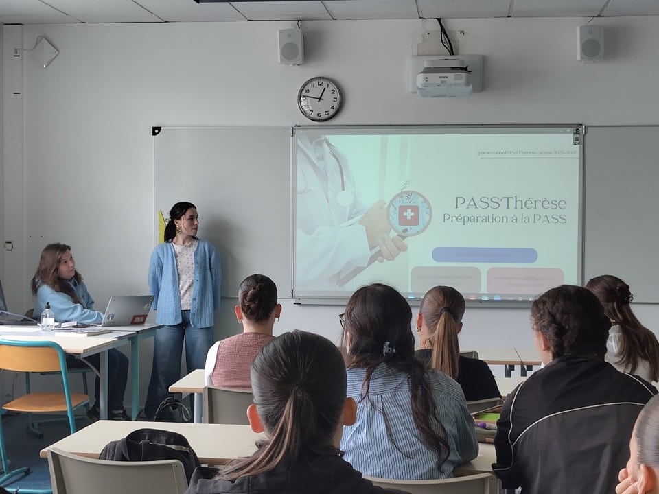 Lycee PASSTherese Depuis cette annee le lycee propose 1 1283599483771345 - Actualités