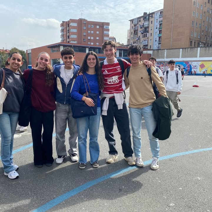 Trois eleves de Terminale a Barakaldo une experience Erasmus 1 1399268808871078 - Menu de la semaine