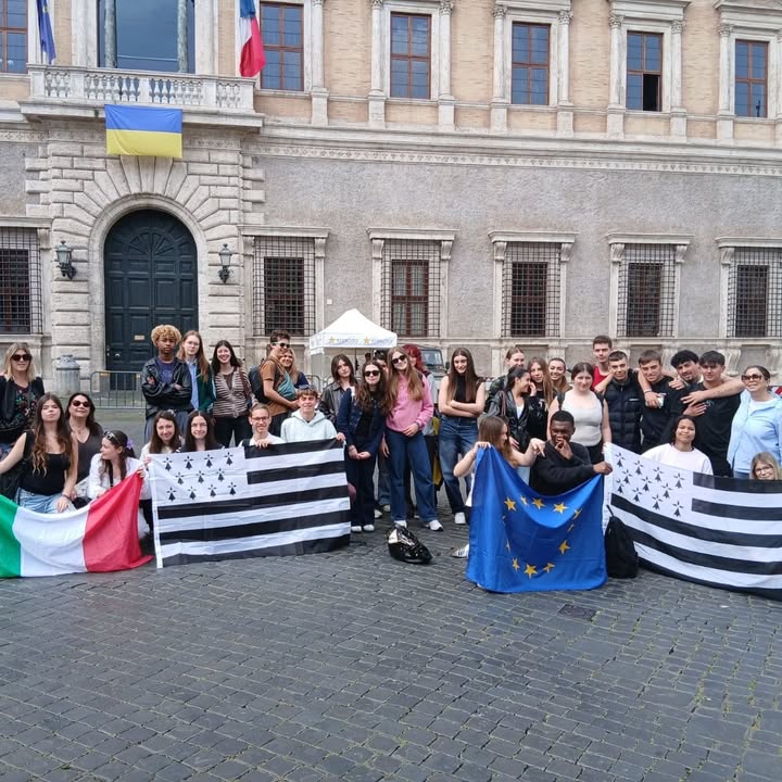 Une journee romaine riche en emotions et en rencontres 1 1588849119913045 - Le collège