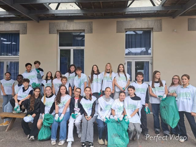 Mission depollution reussie pour nos 4emes Dans le cadre 1 1729266469204642 - Le collège