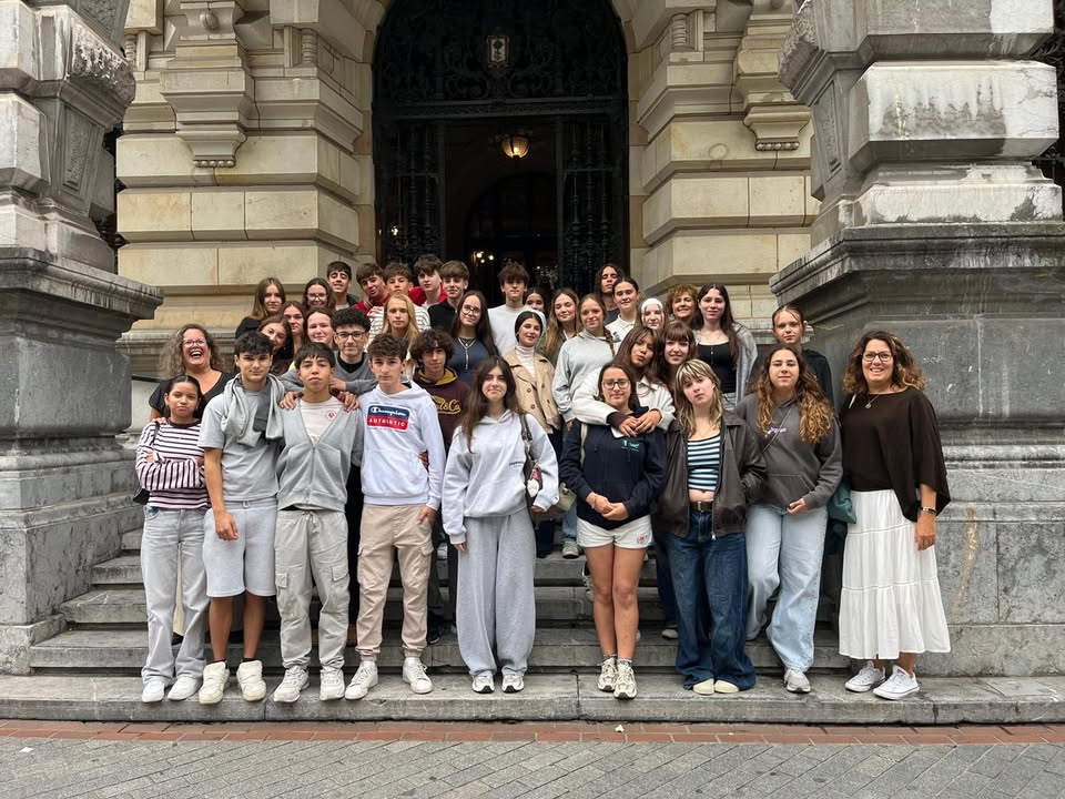 Erasmus 1eres Quimper Barakaldo Visite de la Diputacion de 1 1735076001957022 - Le lycée